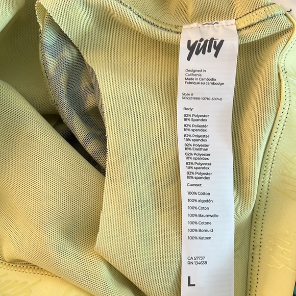 Fabletics Mesh Me Smoothing High Waist Short - Picture 7 of 7